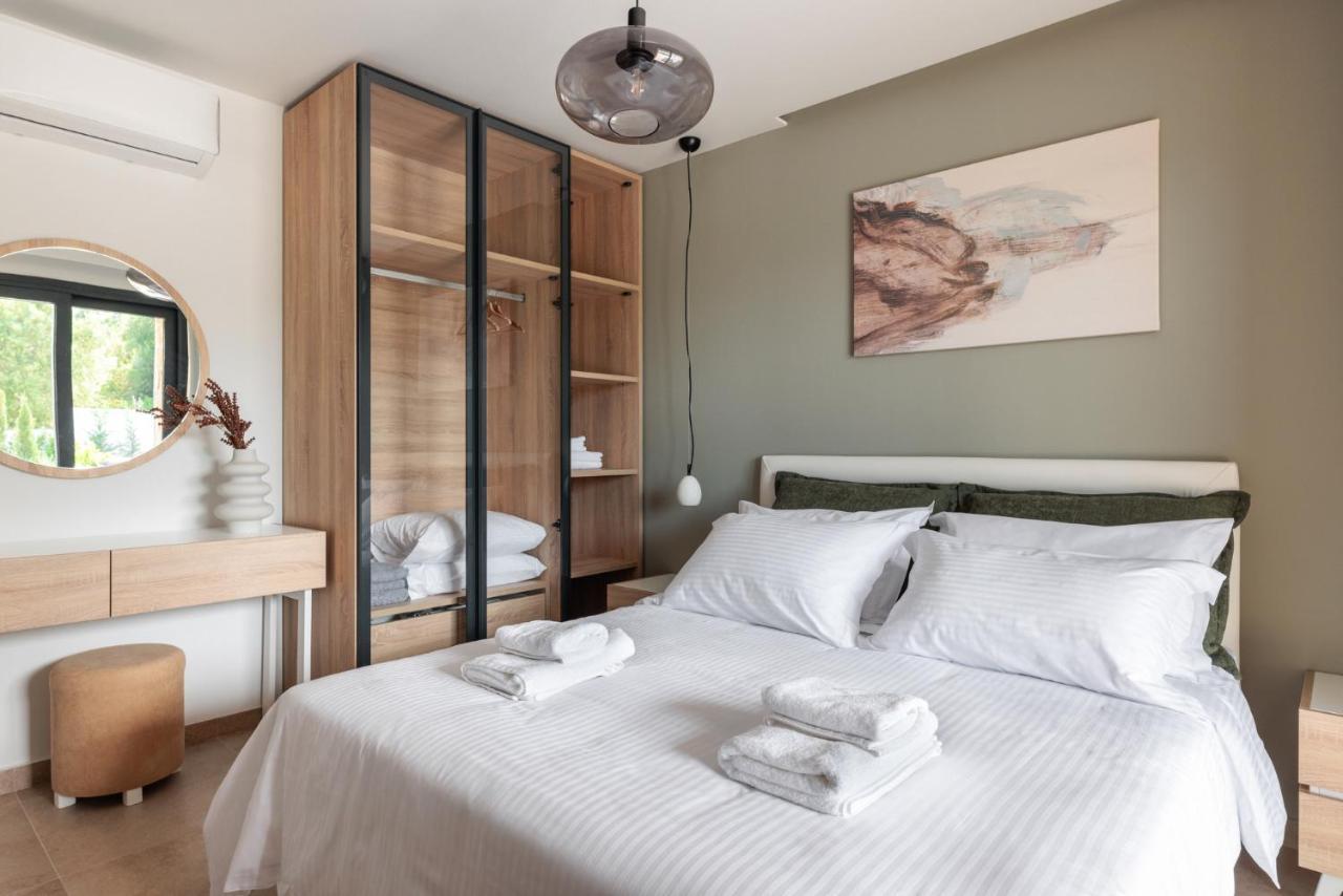 Five Senses Of Luxury Villa Kalandra ภายนอก รูปภาพ