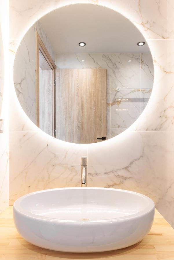 Five Senses Of Luxury Villa Kalandra ภายนอก รูปภาพ