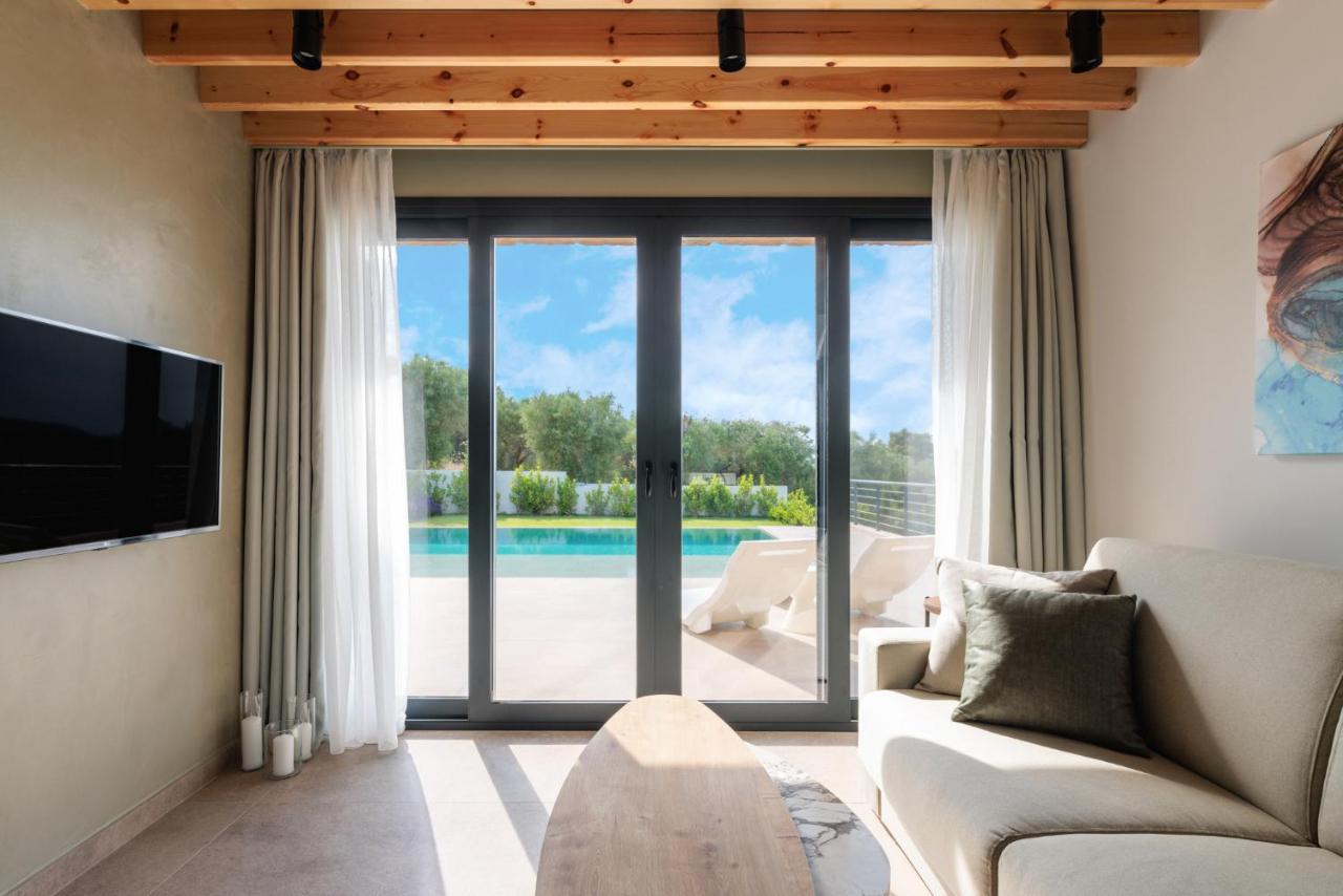 Five Senses Of Luxury Villa Kalandra ภายนอก รูปภาพ
