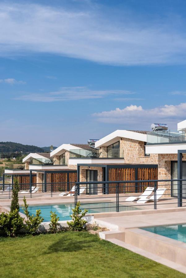 Five Senses Of Luxury Villa Kalandra ภายนอก รูปภาพ