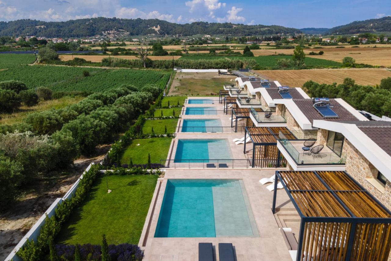 Five Senses Of Luxury Villa Kalandra ภายนอก รูปภาพ